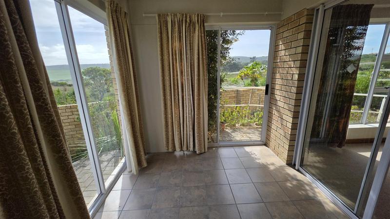 2 Bedroom Property for Sale in Reebok Western Cape